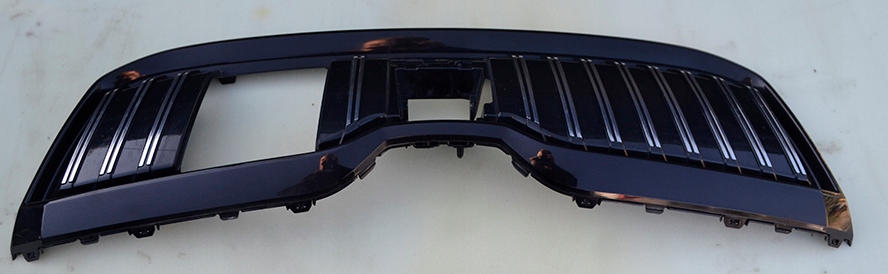 фото №4, Решётка радиатора решётка радиатора skoda superb 3 lift ładna 3v0853653j