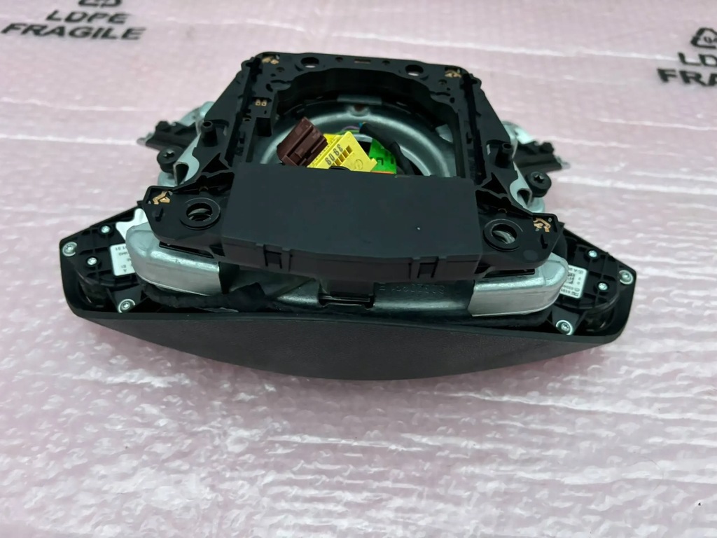 фото №10, Mercedes w204 w212 подушка подушка безопасности руля оригинал