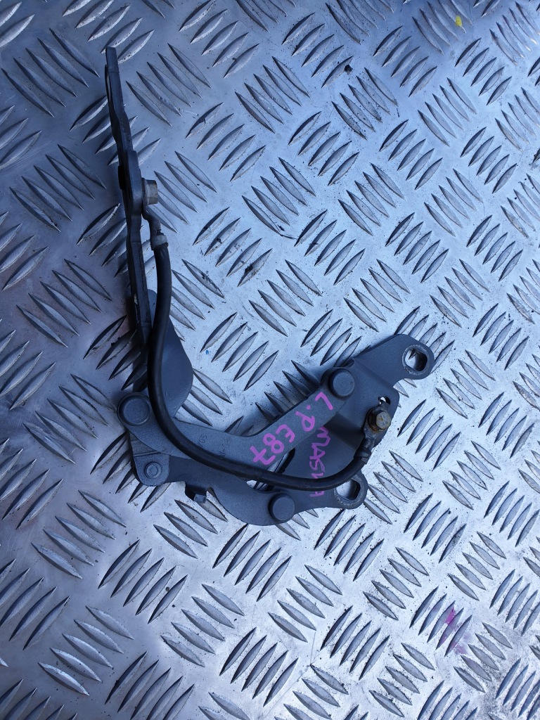 фото №1, Петля капот bmw e87 a18/7 7060560