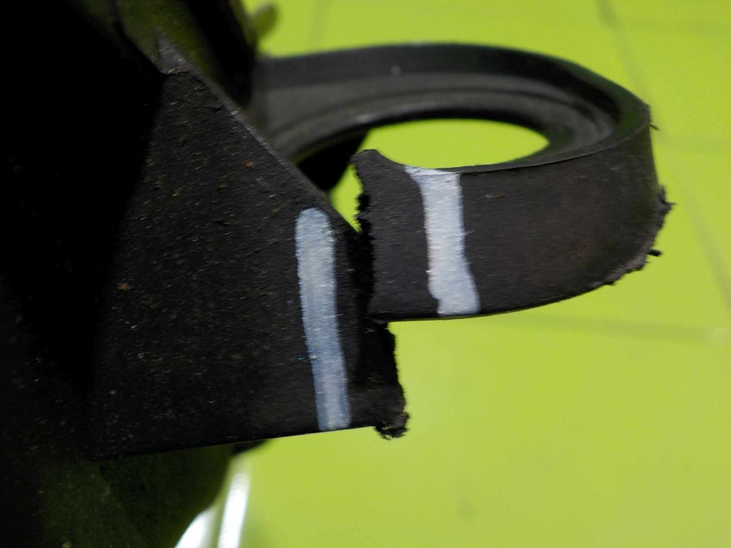 фото №4, Bmw 3 e90 2.0 d 08r корпус фільтра повітря