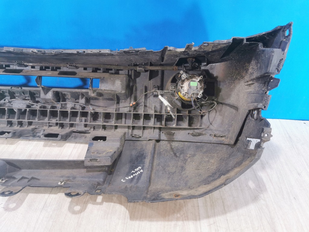 фото №5, Land rover discovery iii 3 04/09 бампер перед передний омыватель