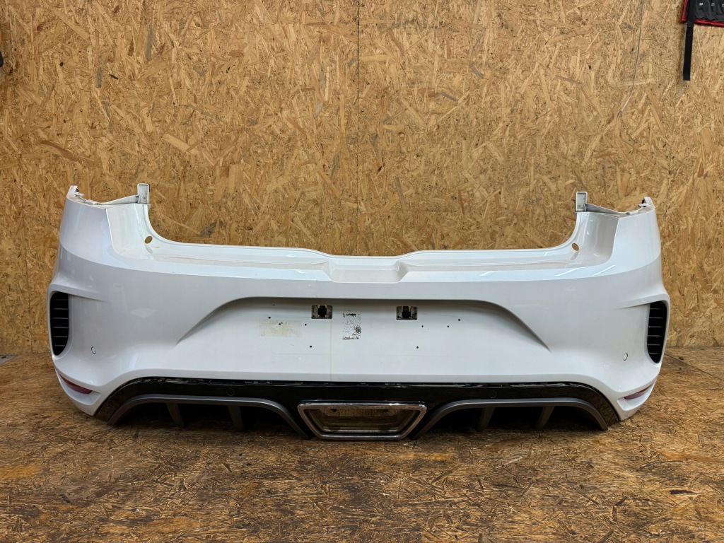 Купити Бампер задні задній комплектний  renault megane iv rs teqnc 6 x pdc