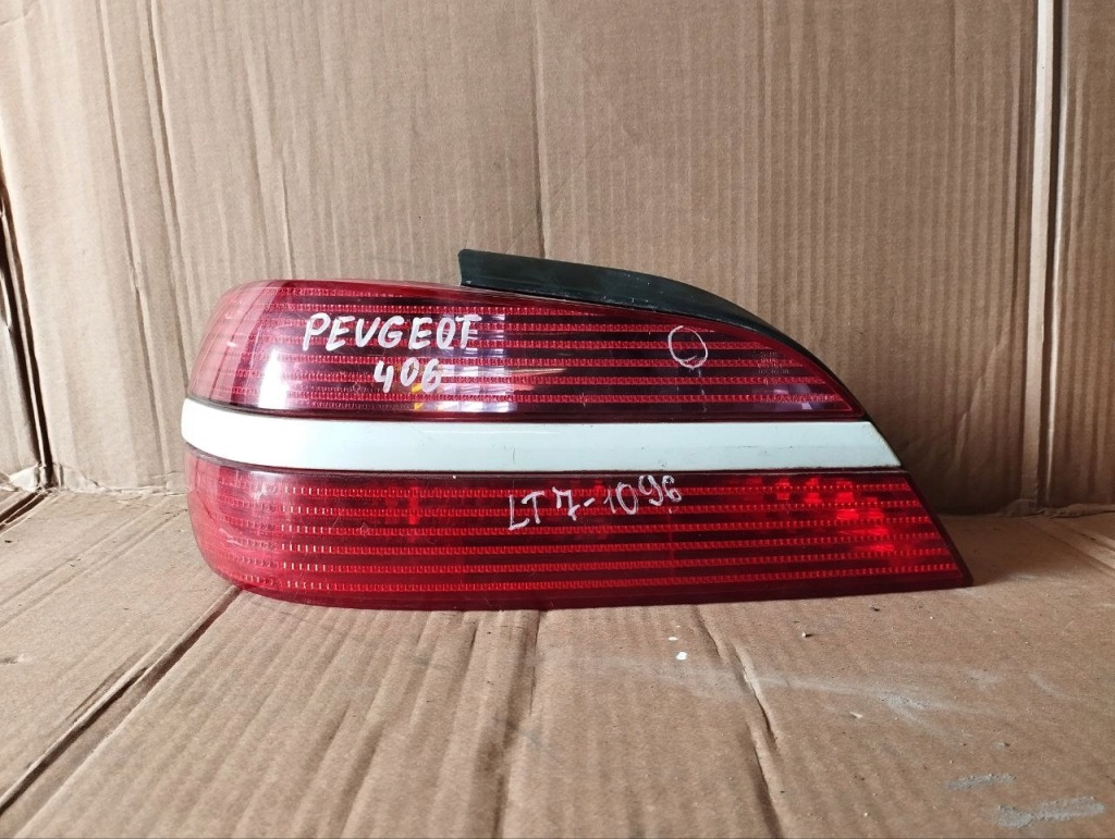 Купити Лампа ліва задня лівий задній peugeot 406 9630365077