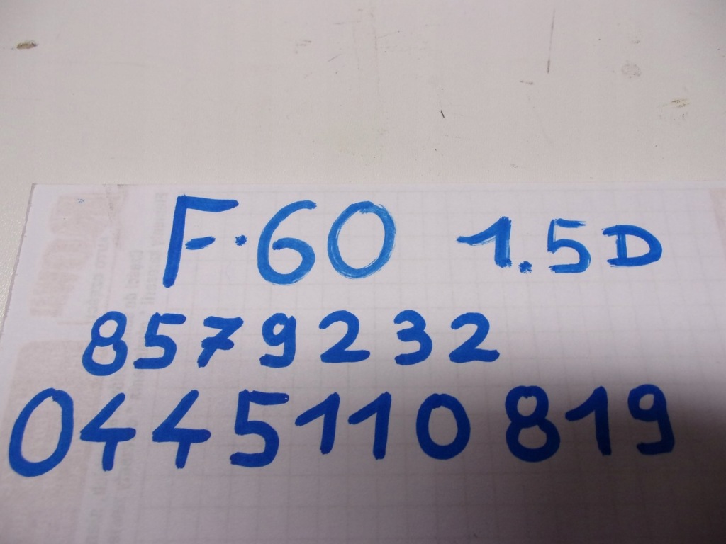 Форсунки інжектор mini countryman f60 1,5d 8579232 Оригінал