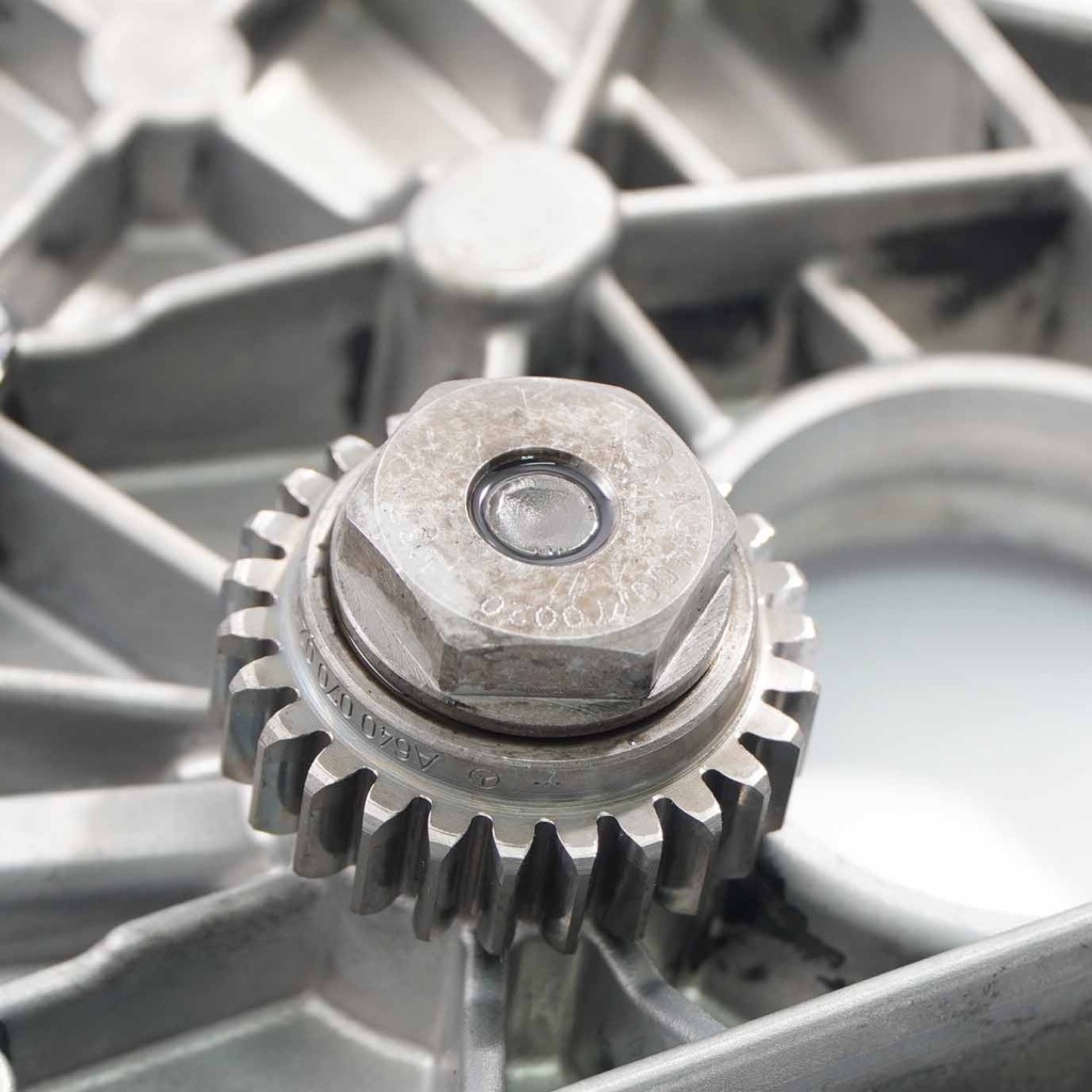 Mercedes w169 om640 дизель кронштейн накладка держатель Оригинал