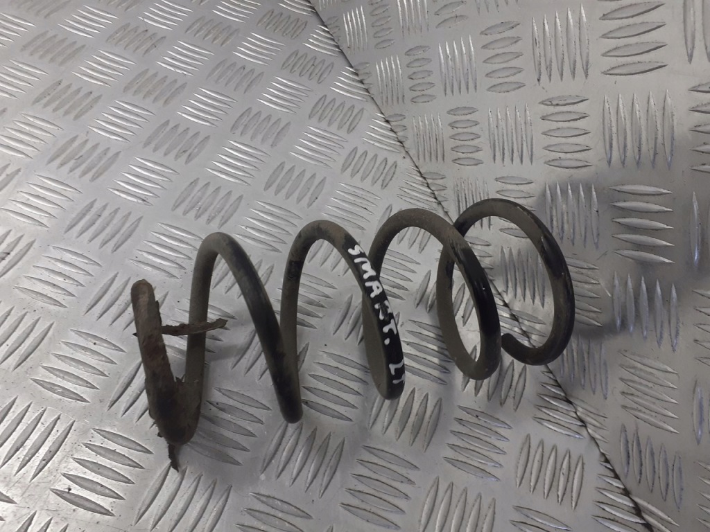 Купить Пружина левый задний  smart fortwo