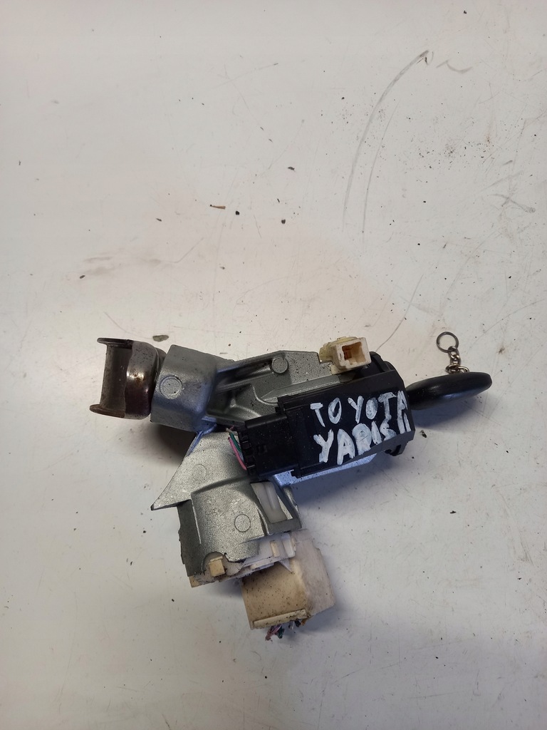фото №1, Замок зажигания с ключ toyota yaris ii