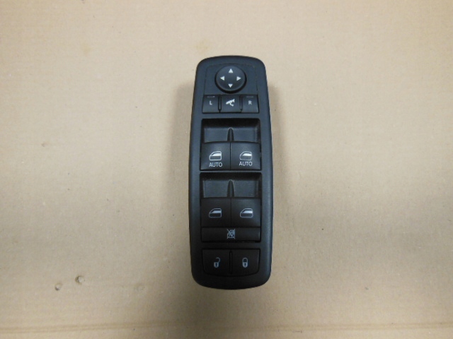 фото №1, Переключатель окон jeep cherokee kl