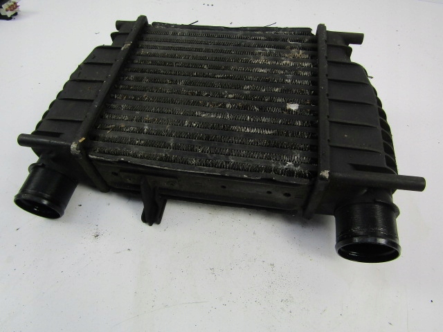 фото №13, Nissan note i e11 радіатор повітря інтеркулер 1.5dci k9k276 144619u20a