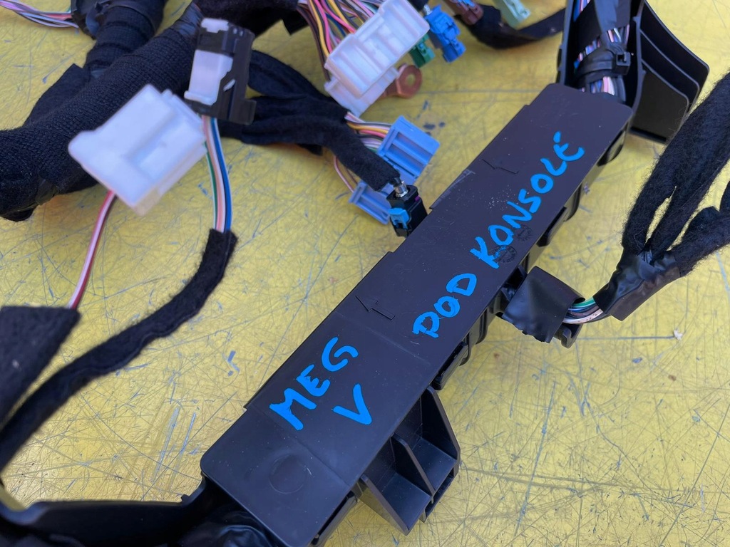 фото №6, Renault megane v e-tech електропроводка pod консоль консолі 240180104v