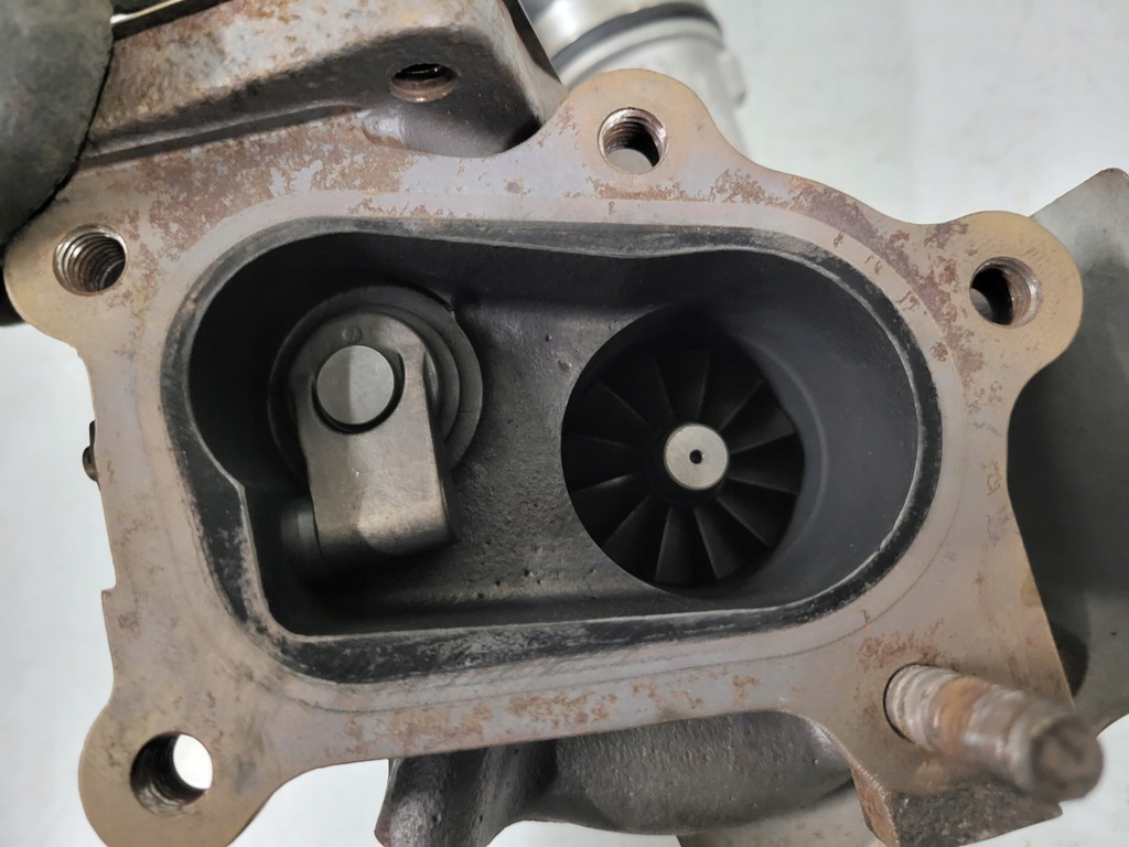 фото №8, Mazda 3 bl 11r mps mzr 2.3 disi turbo турбонагнетатель турбина l3