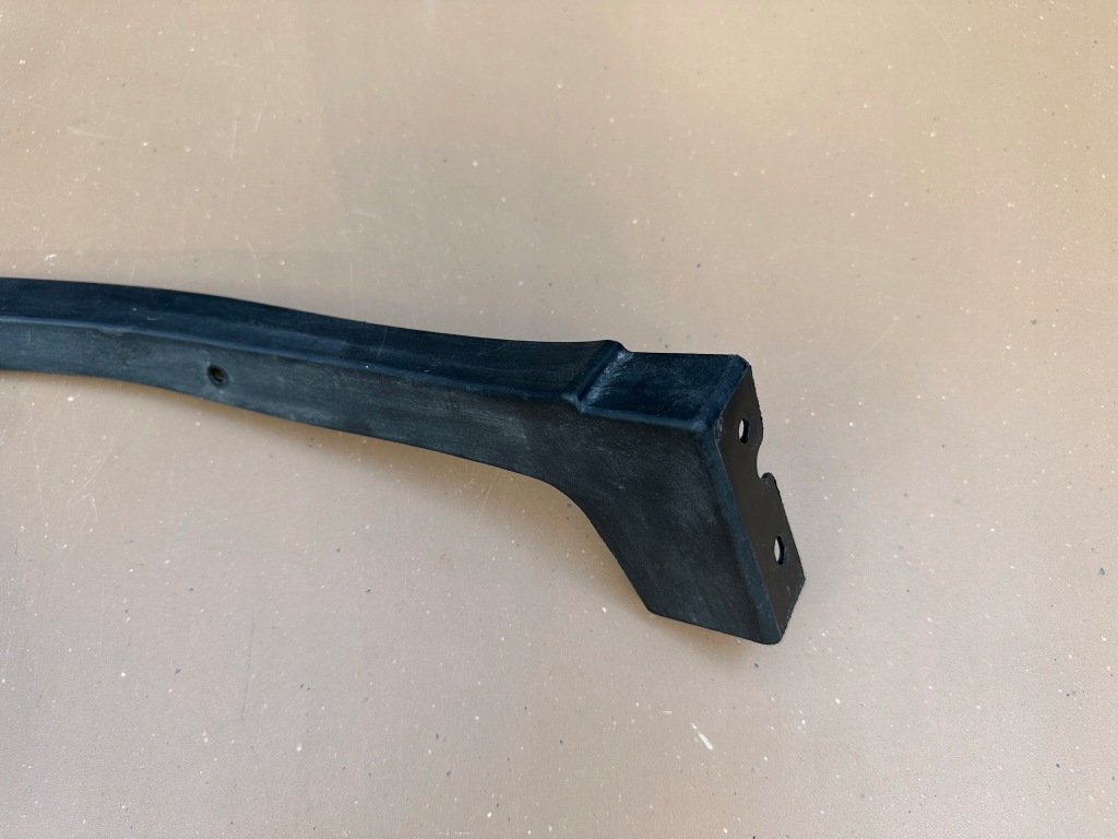 фото №4, Lexus rx iv 4 450h 15r- молдинг крыла правый задняя