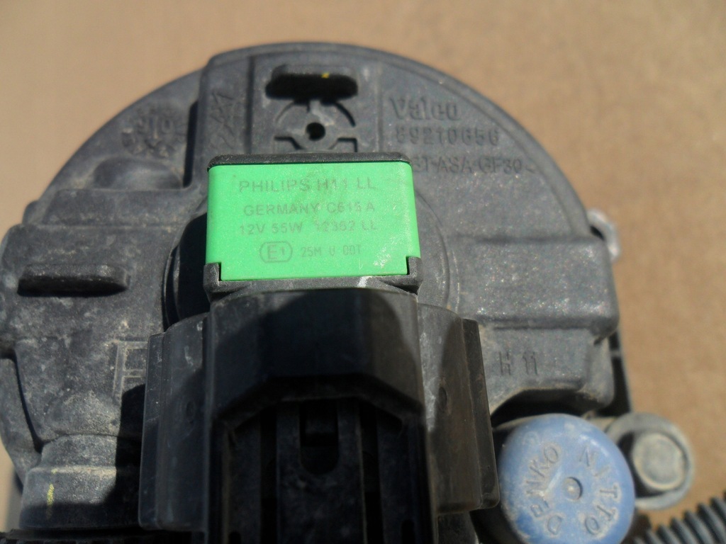 фото №12, Toyota avensis iii t27 противотуманная фара левый 89210656