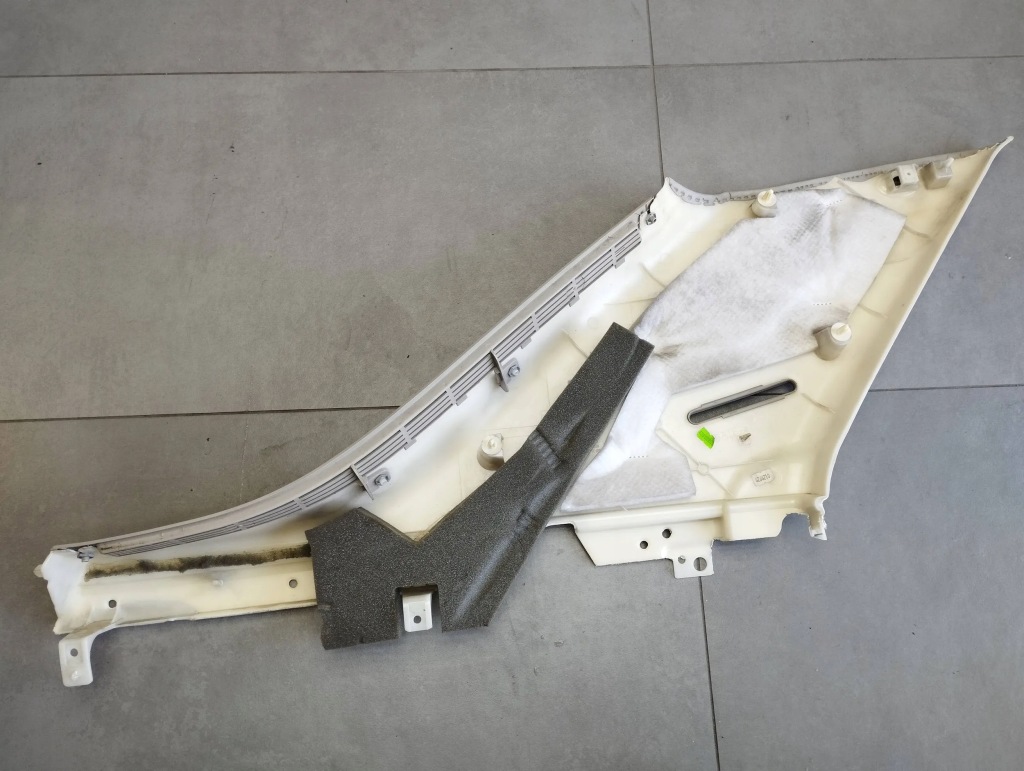 Mercedes ml w164 захист стійка права a1646902025 Ціна