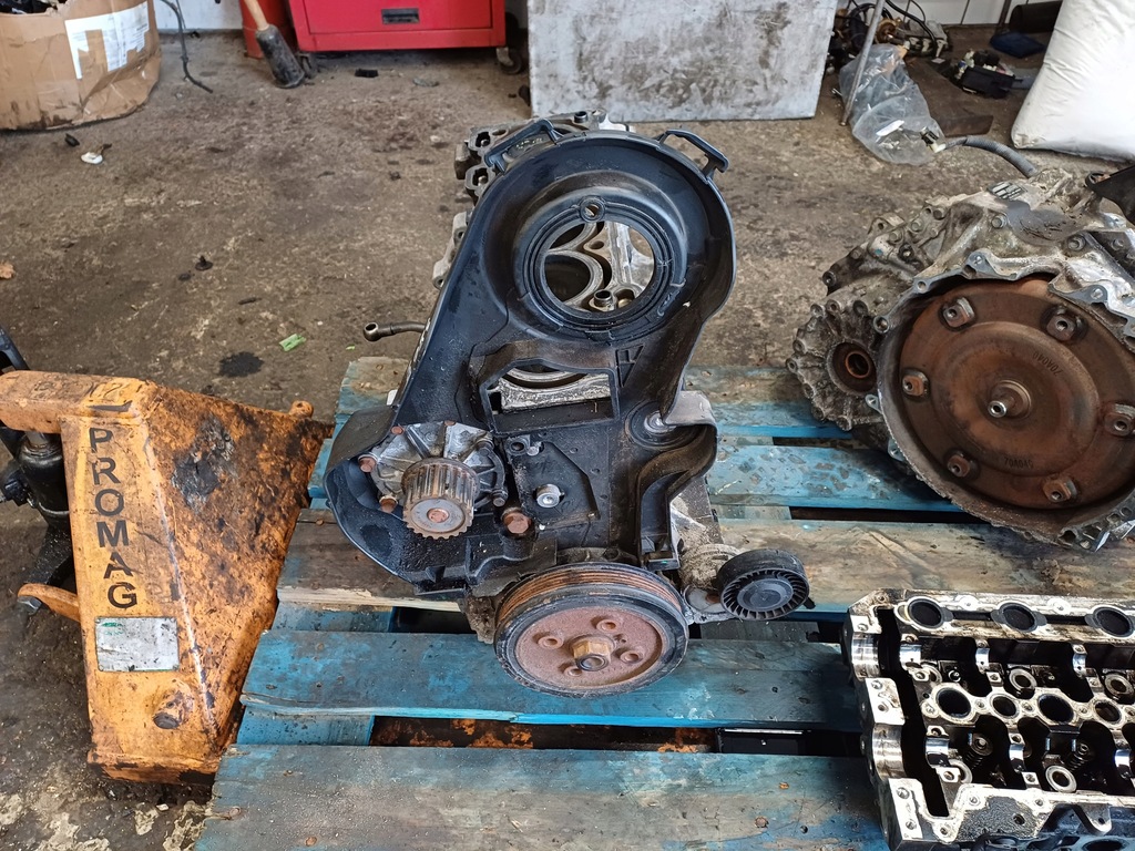 фото №6, Volvo s80 2 ii xc70 v70 iii 06- 2.4 d5 блок двигателя d5244t