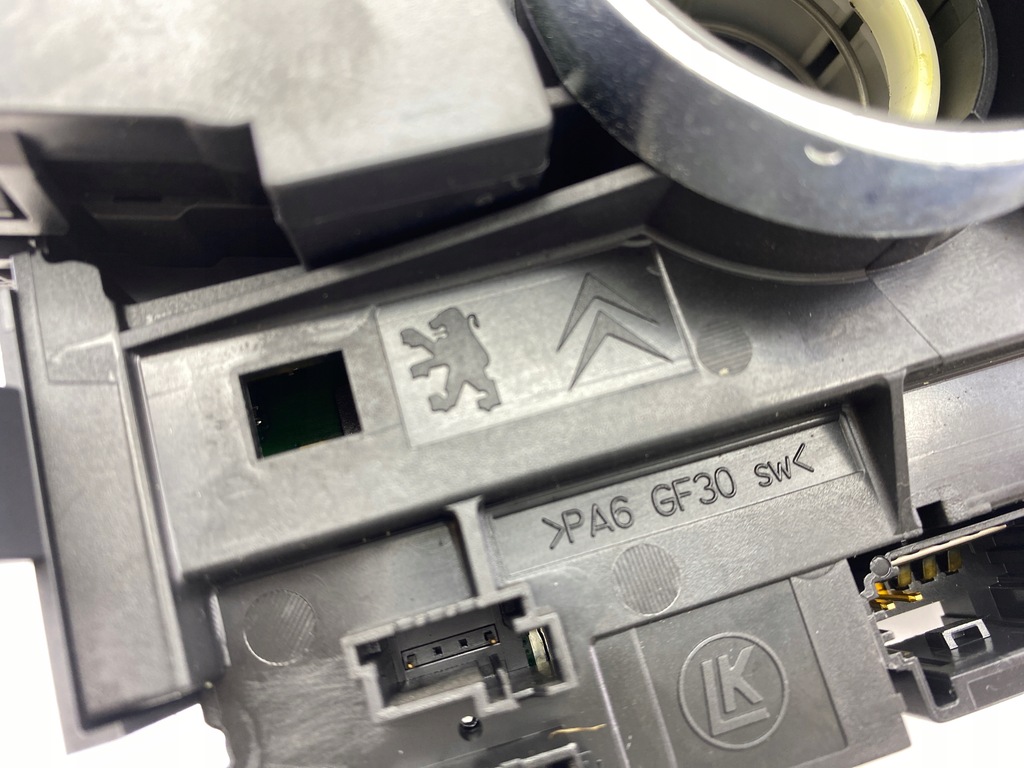 фото №11, Переключатель комбинированный лента переключатели citroen ds5 org 11-15