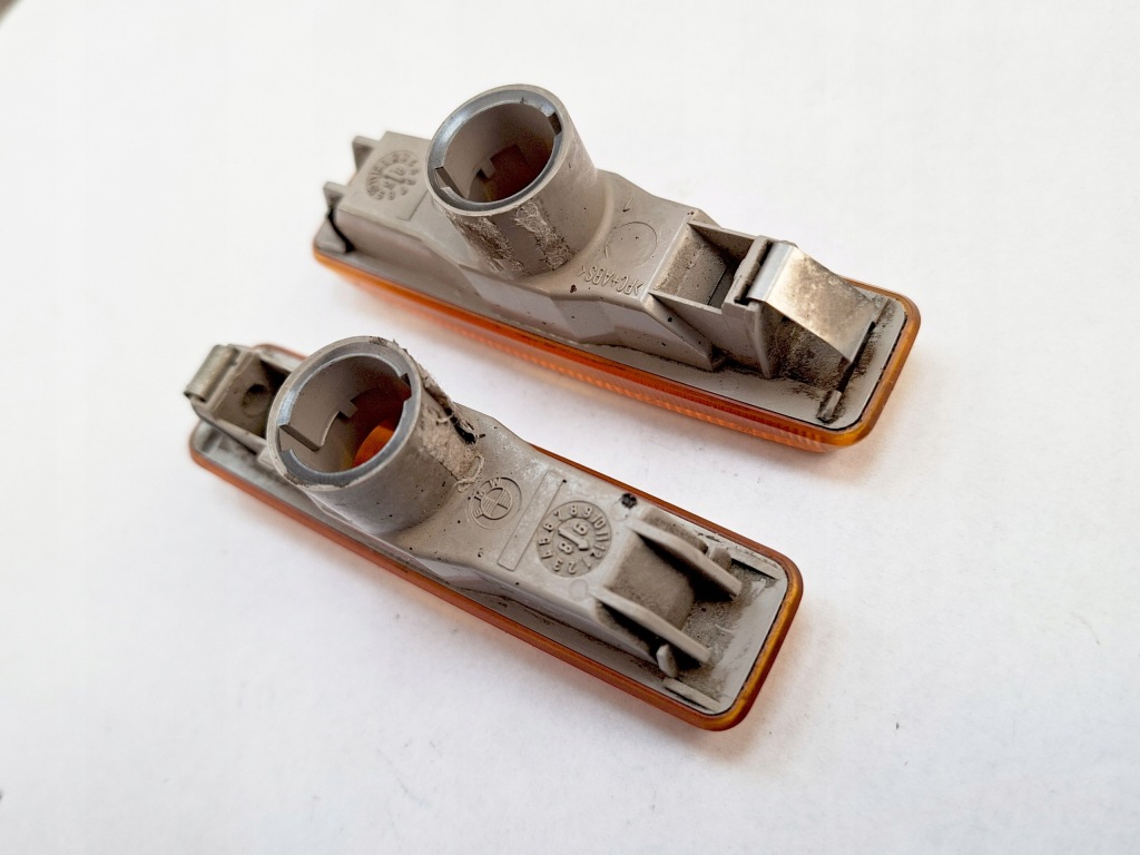 фото №12, Поворотник bok крыло левый правый bmw 5 m5 e39 kombi sedan 2 szt