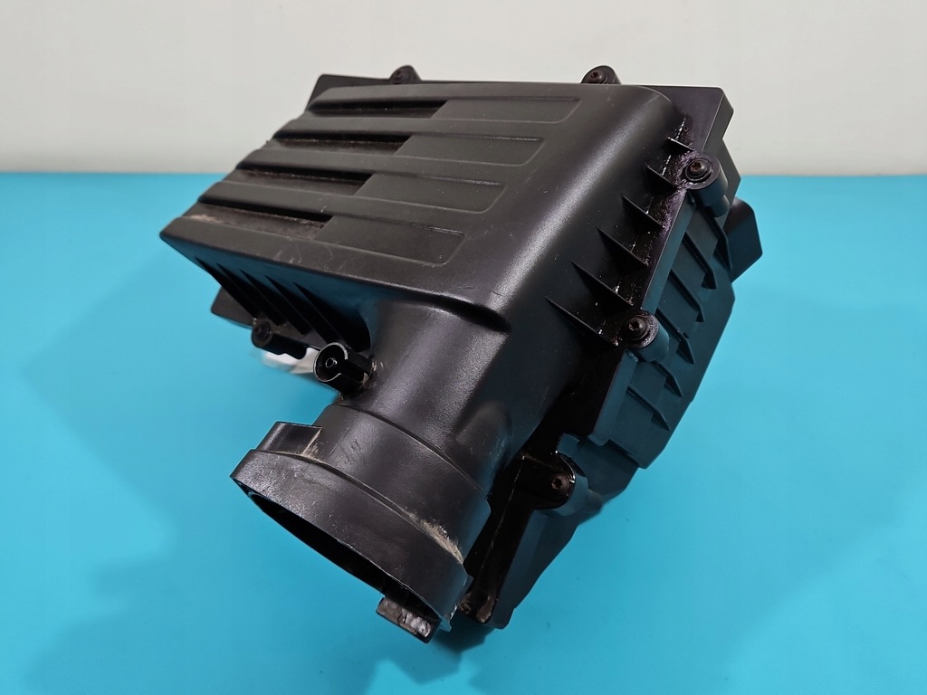 фото №1, Корпус фильтра воздуха skoda karoq 2.0 tdi