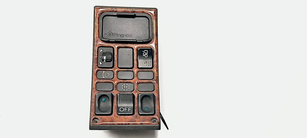 фото №2, Кнопка панель 1110904 scania r 124