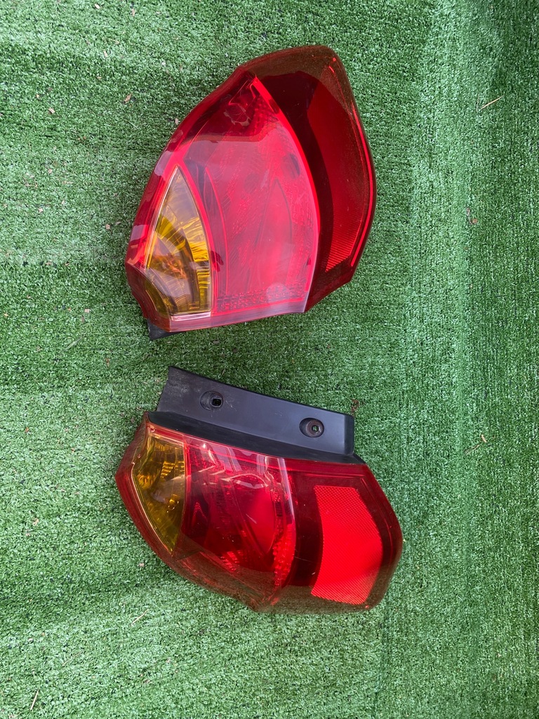 фото №1, Kia ceed ii hb правая i левая лампа задняя задняя оригинальная