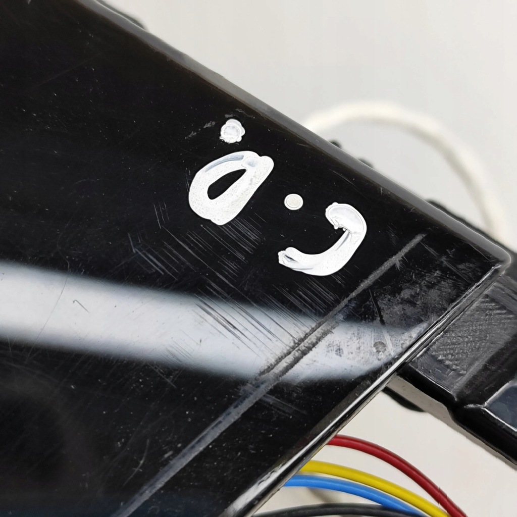 фото №10, Ford mustang mach-e 2023 права сторона молдинг двері задніх