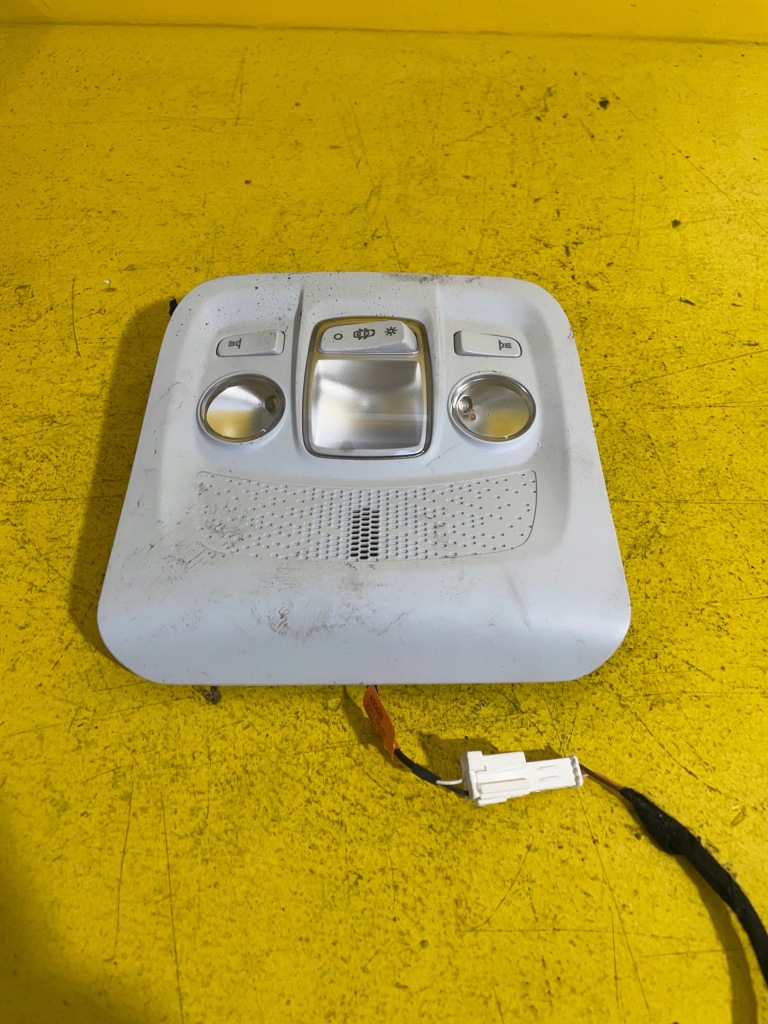 фото №1, Peugeot 2008 - лампа потолочный 9673810977