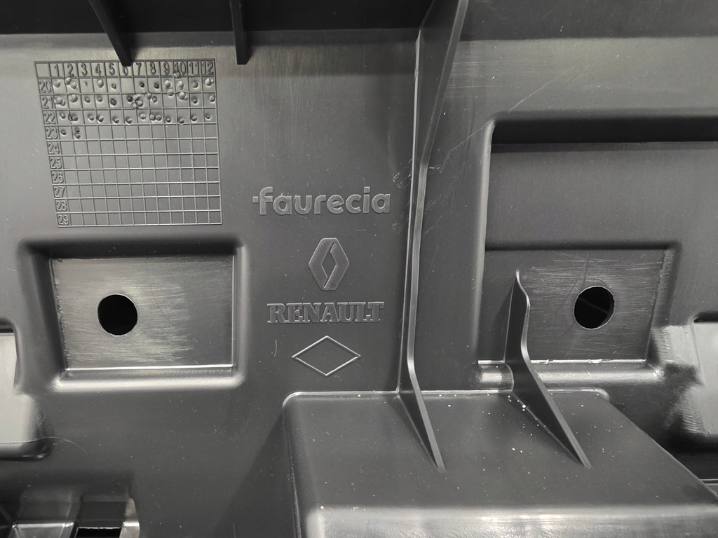 фото №8, Консоль приборная панель renault trafic iv nissan nv300 681008379r 681009624r 21 -