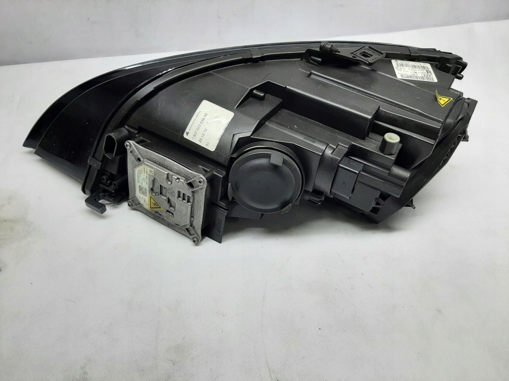 фото №12, Audi tt 8j лампа правая ксенон 8j0941030d