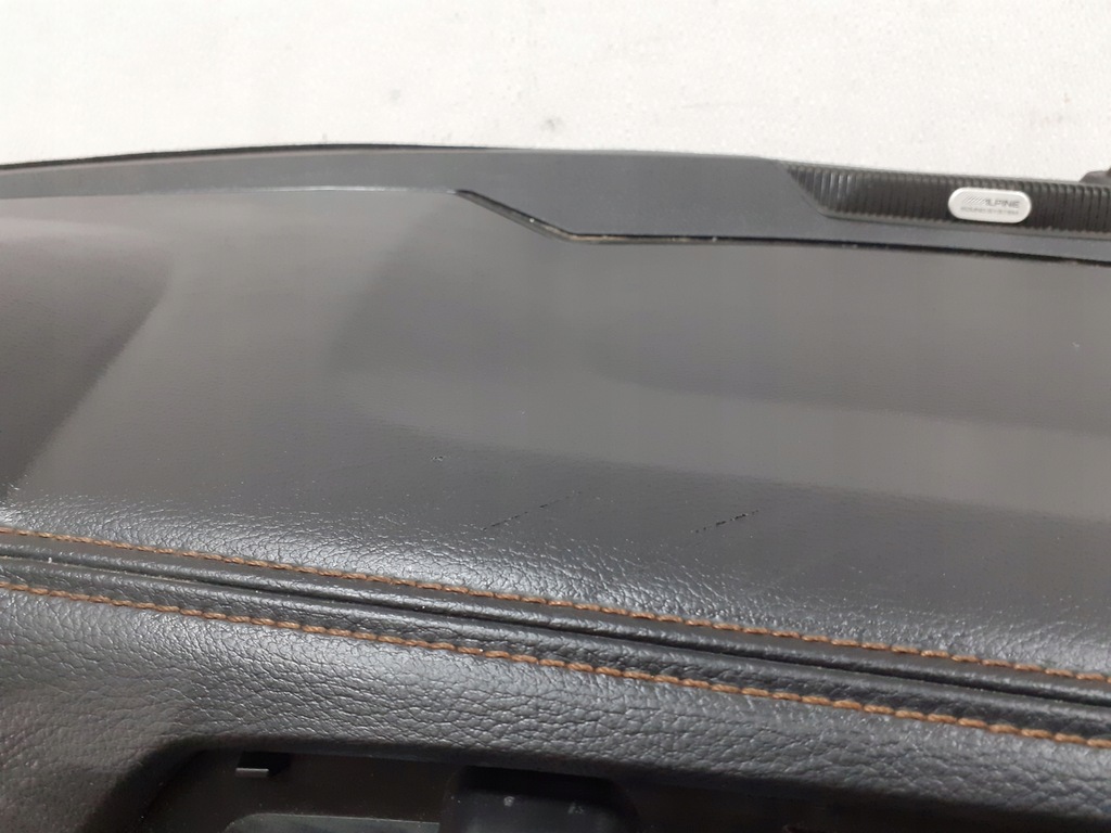 фото №7, Dodge ram 2014- консоль панель приладів шкіра подушка ремені