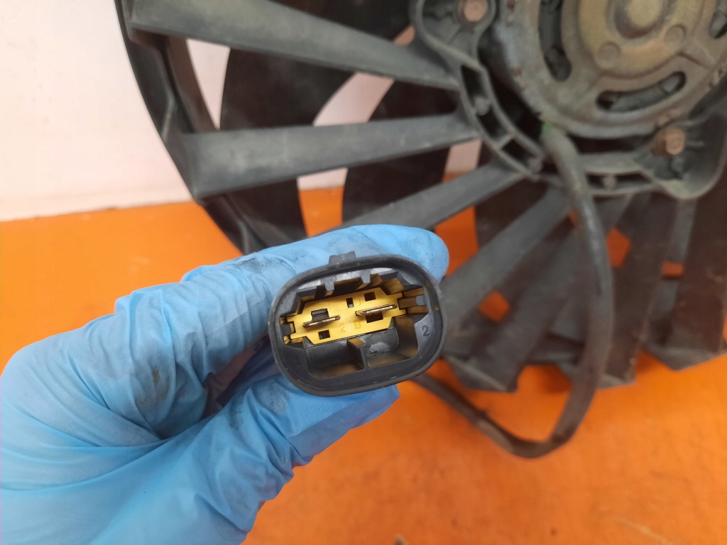 фото №5, Citroen c5 i 1 01-04 вентилятор радіатора 9635494380 ew10d