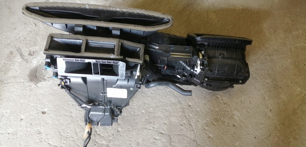 фото №1, Vw passat b7 отопитель комплектная 3c1820003er