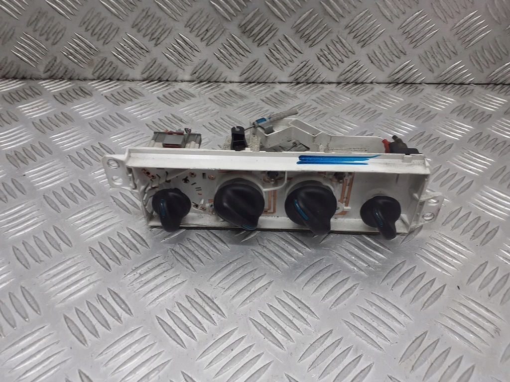 фото №1, Панель обдув chrysler pt cruiser