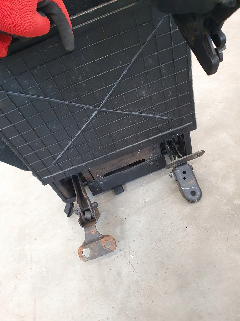 фото №6, Chrysler town & country 2015 сиденье правый задняя