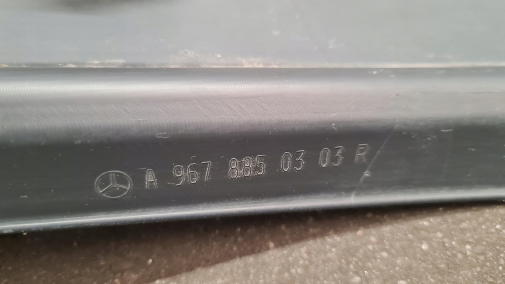 фото №5, Mercedes atego панель фары фара правый