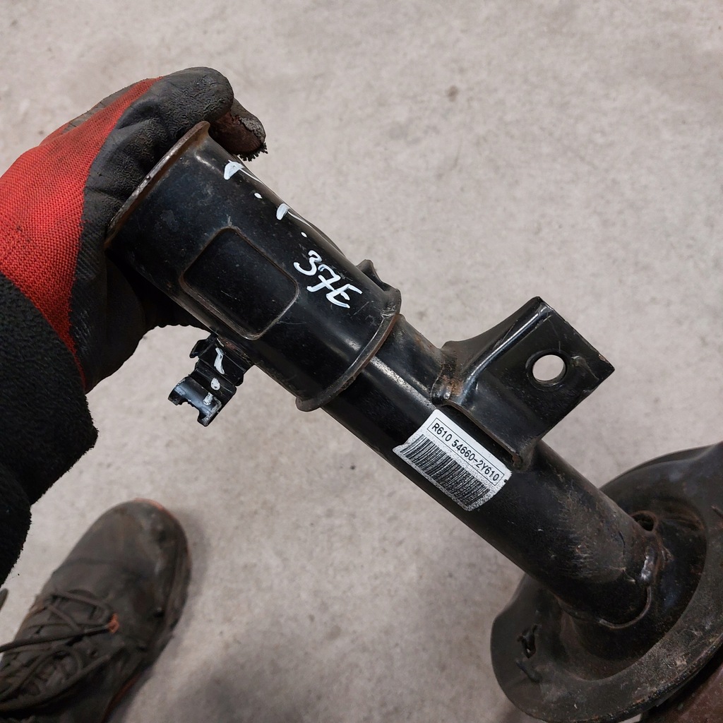 фото №9, Hyundai ix35 1,7 2013 амортизатор пружина правый перед с nowego автомобиля