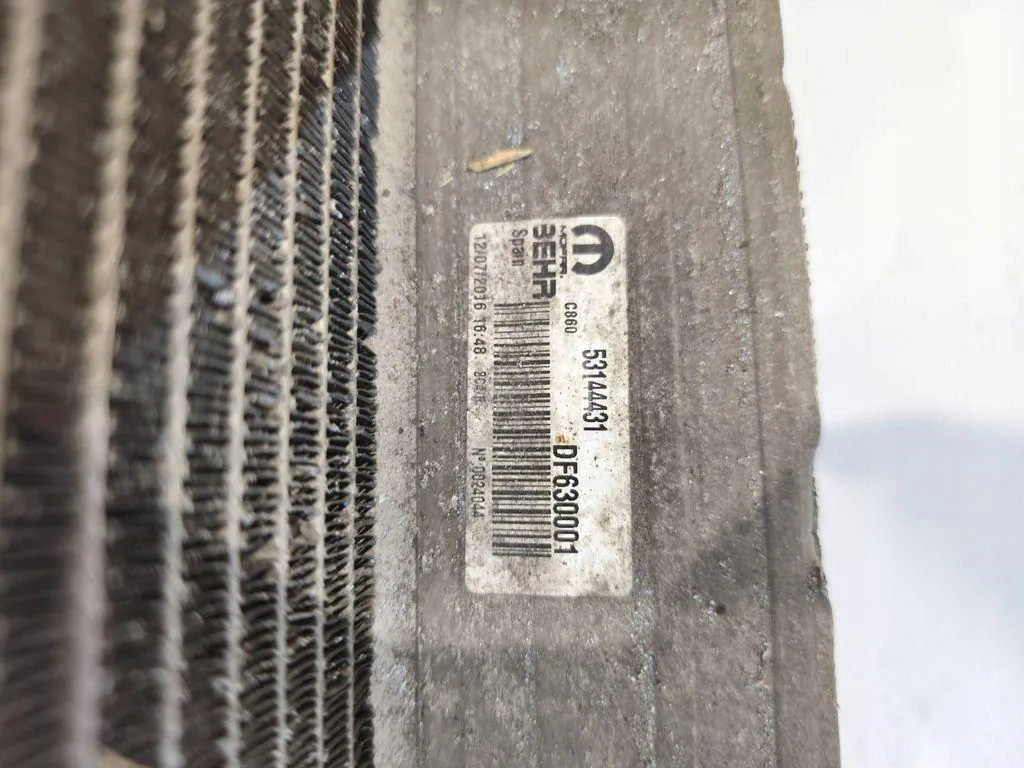 Комплект радиатор citroën jumper фургон 53144431 2.0l дизель 103kw 2016 Недорого