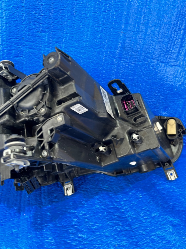 фото №12, Leon iv full led лампа левая передняя 5fb941007f