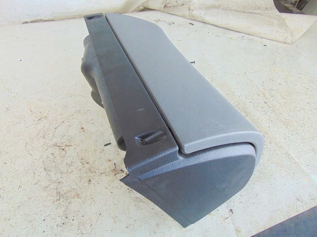 фото №6, Skoda octavia i 1.9 tdi 98r бардачок eu пассажира