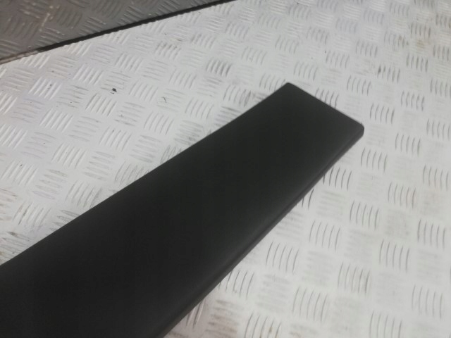 фото №2, Ford ka plus + молдинг защита стойка правый