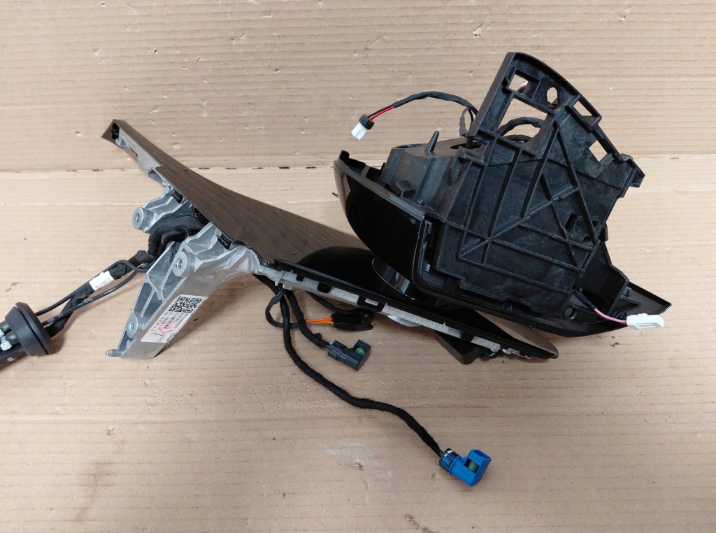 фото №1, Polestar 4 iv дзеркало праве 17 pin 2x камера europa