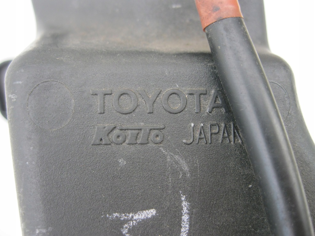 Фара правий денна led toyota mirai 16-20 Оригінал
