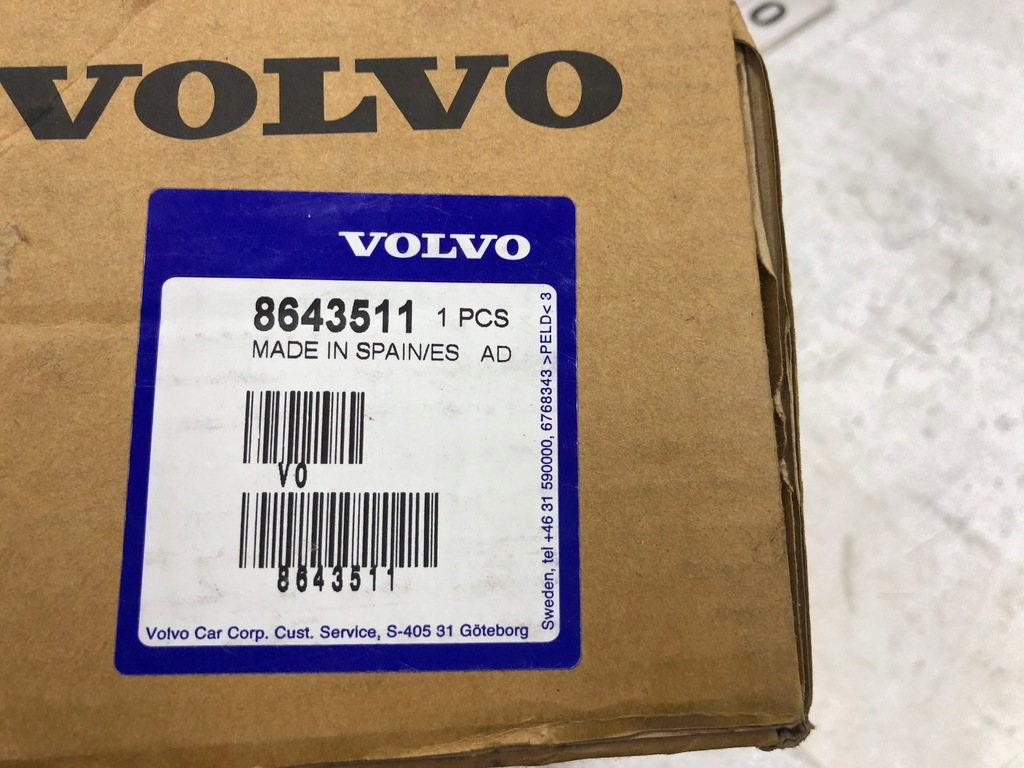 фото №11, Volvo s80 лампа задняя левая -06