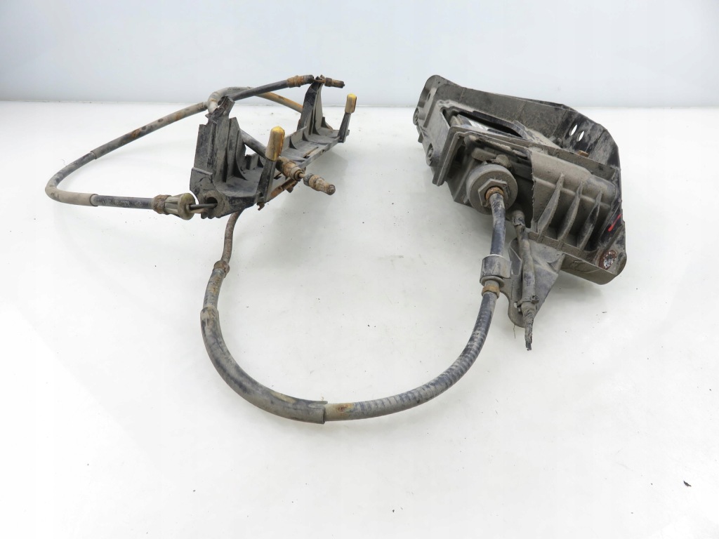 Тормоз электрический renault scenic 2 8200311379 Киев