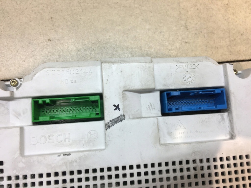 фото №4, Лічильник прилади vw phaeton 3.2 v6 3d0920881