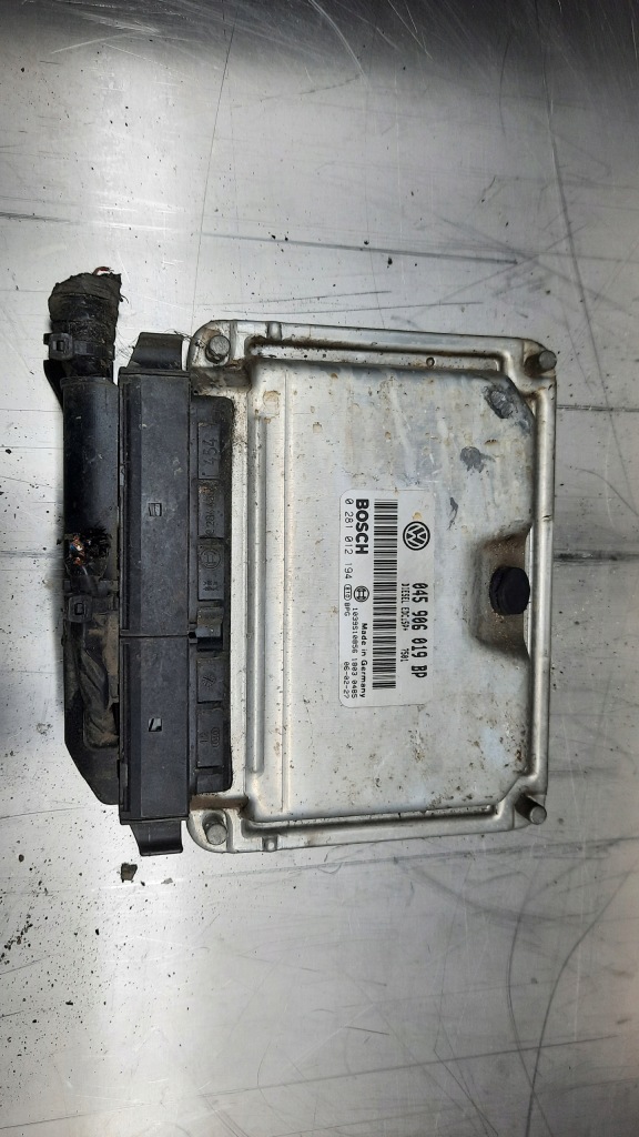 фото №1, Бортовой компьютер двигателя 045906019bp vw polo 9n 1.4 tdi