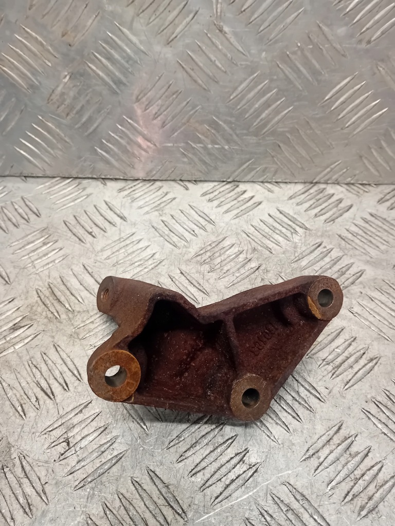 фото №3, Discovery sport 2.0d l550 кронштейн двигателя 204dtd