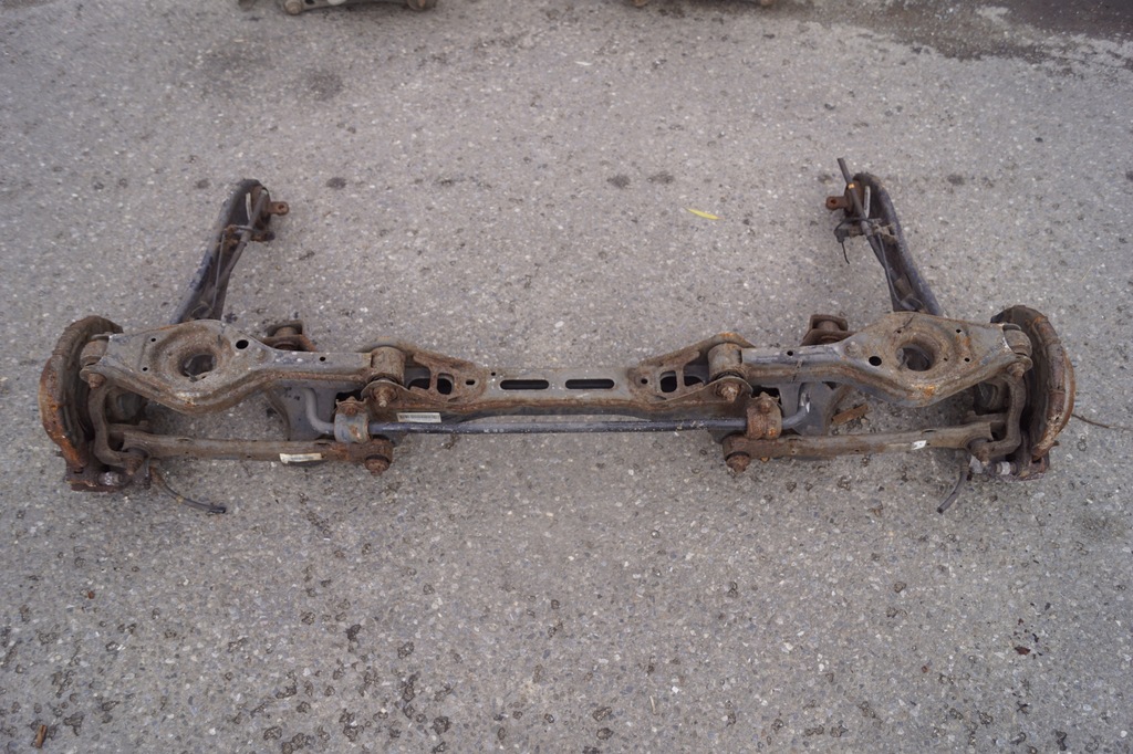 фото №11, Балка підвіска задня hyundai ix35 55410-3u800