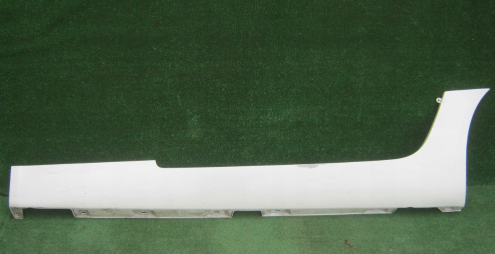 фото №1, Молдинг поріг mercedes gt ліва