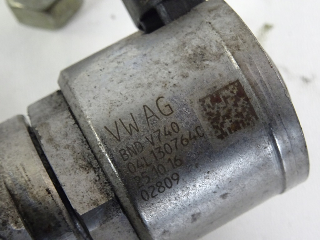 фото №8, Audi a1 8x lift 1.6 d молдинг упорскування датчик клапан 04l089g 04l130764c