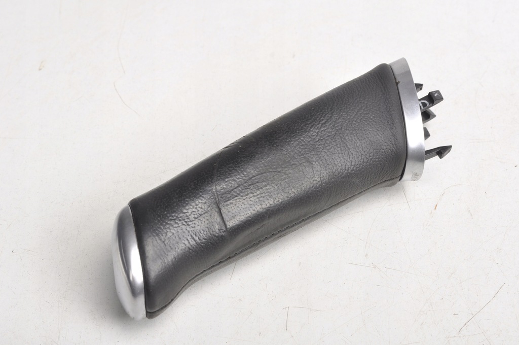 фото №6, Ford fiesta mk7 чохол гальма ручного накладка